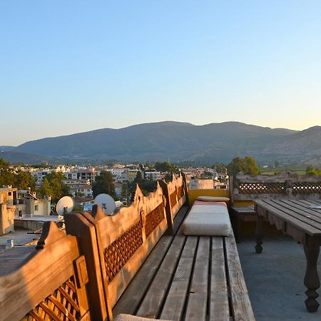Homeros Pension & Guesthouse Сельчук Екстер'єр фото